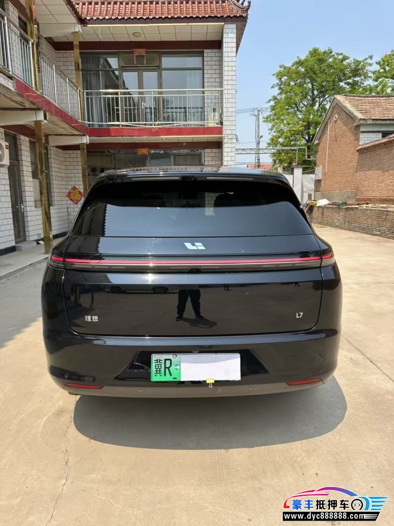 24年理想L7轿车抵押车出售