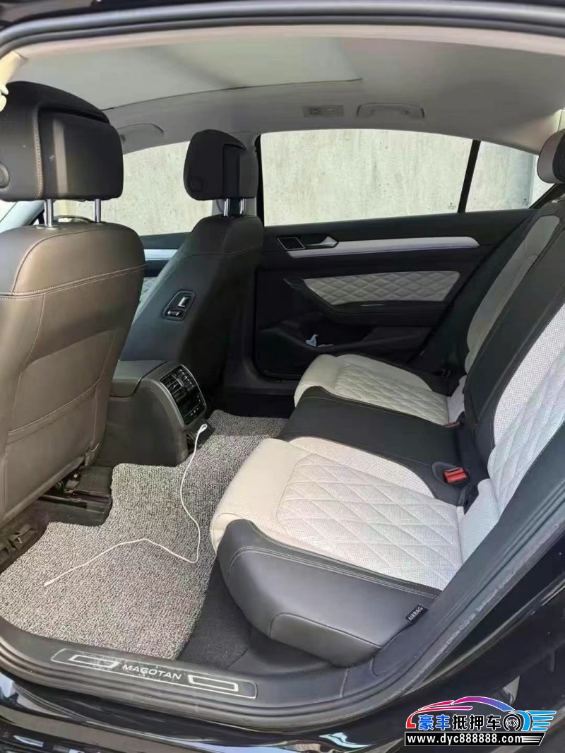 23年大众迈腾轿车抵押车出售