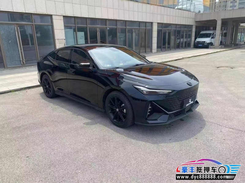 24年长安长安UNI轿车抵押车出售