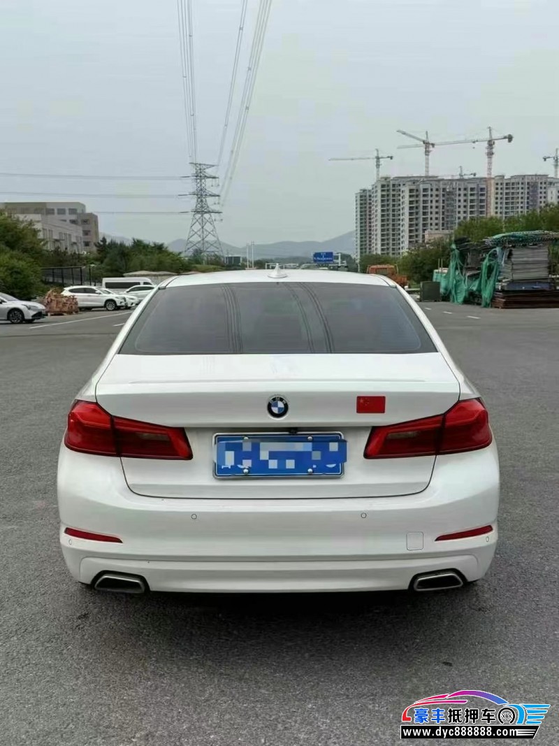 18年宝马5系轿车抵押车出售