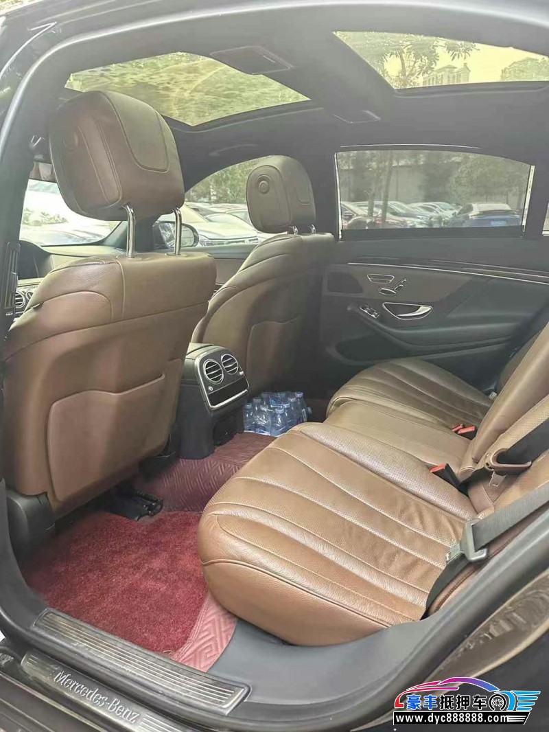 19年奔驰S轿车抵押车出售