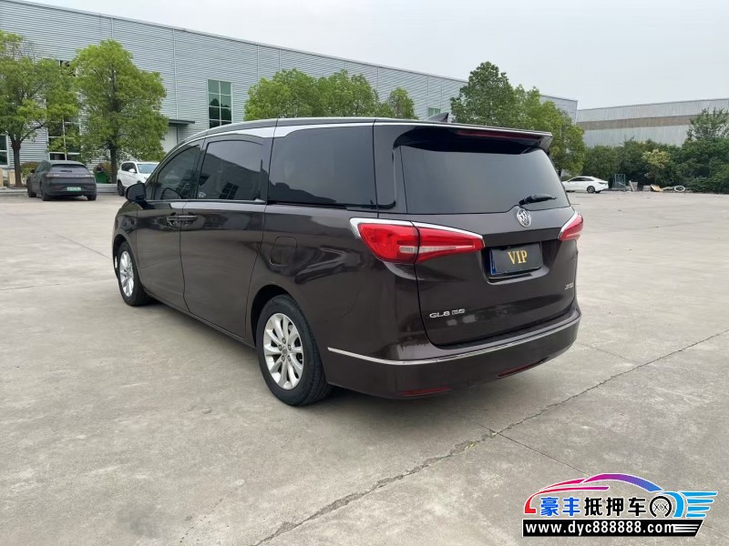 18年别克GL8轿车抵押车出售