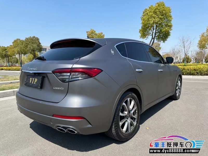 22年玛莎拉蒂莱万特轿车抵押车出售