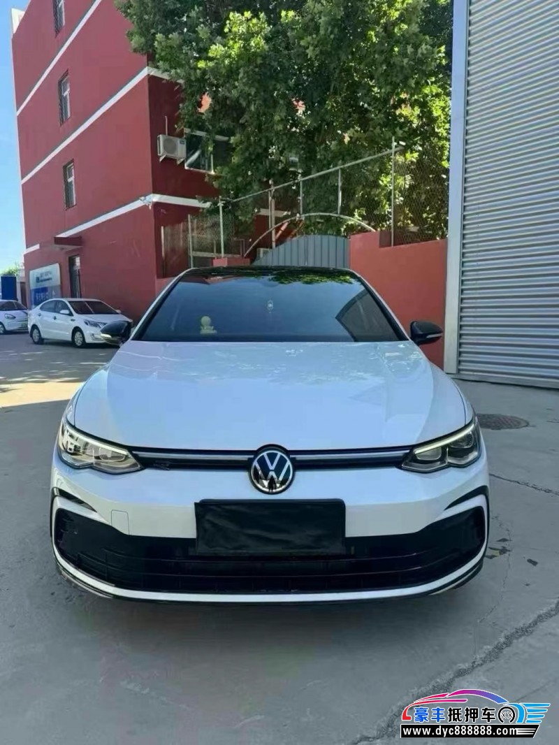 抵押车出售21年大众高尔夫轿车