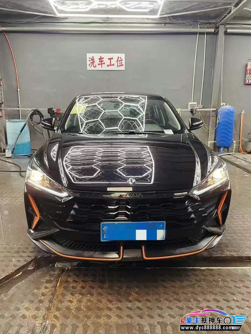 抵押车出售25年东风风神奕炫轿车
