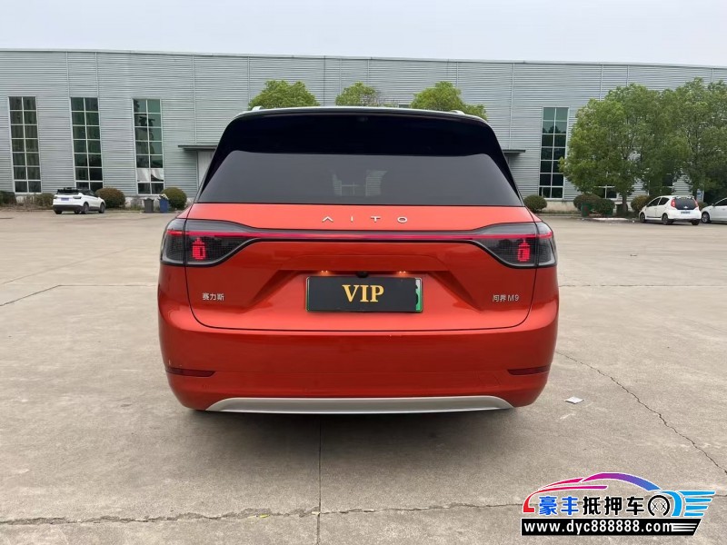 24年华为问界轿车抵押车出售