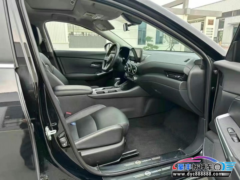 22年日产轩逸轿车抵押车出售