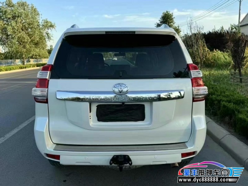 17年丰田普拉多（霸道）轿车抵押车出售