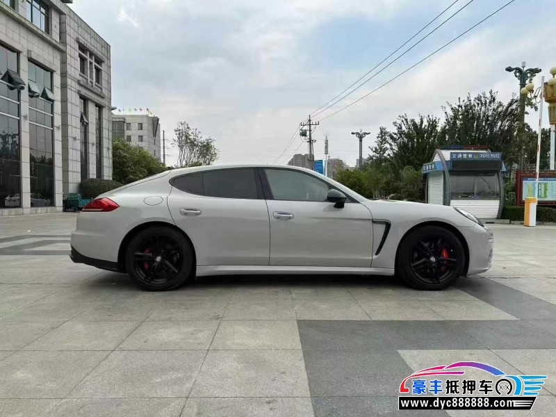 14年保时捷Panamera轿车抵押车出售