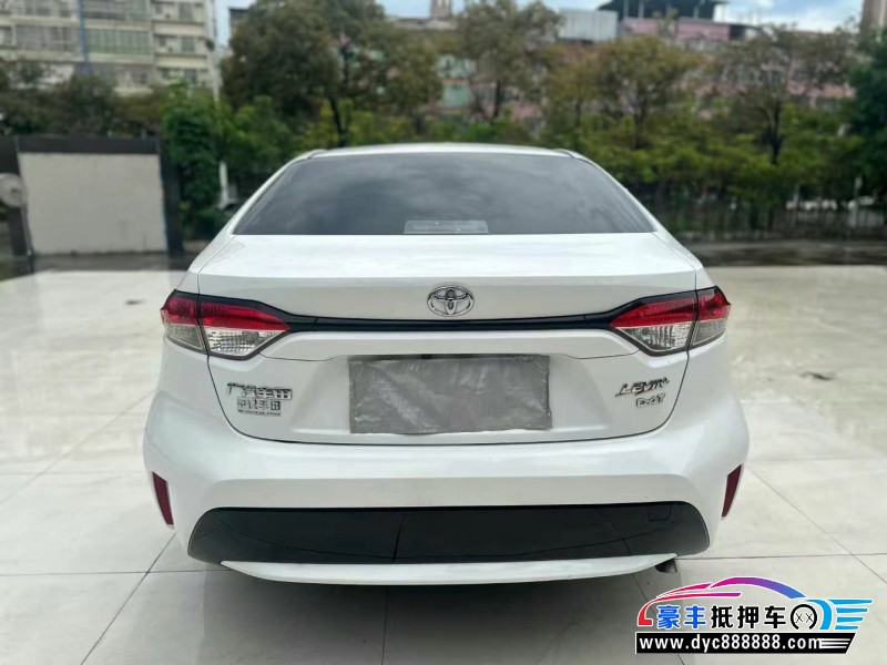 23年丰田雷凌轿车抵押车出售