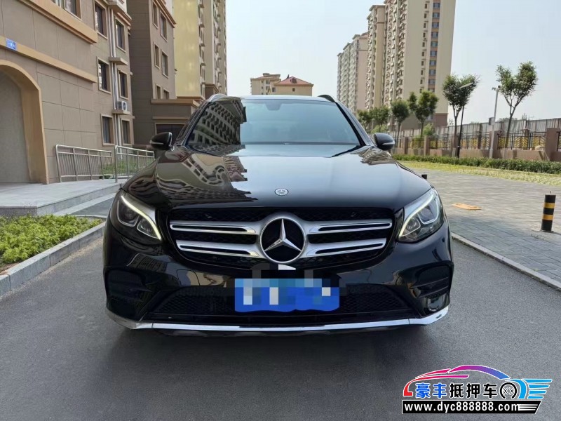 19年奔驰GLC轿车抵押车出售