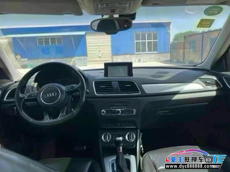 15年奥迪Q3轿车抵押车出售