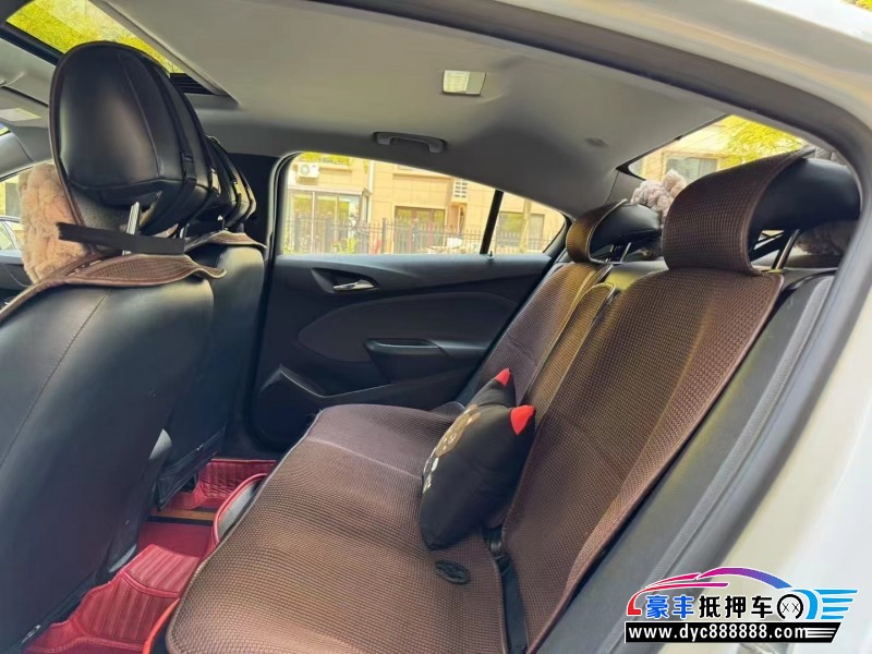 18年雪佛兰科鲁兹轿车抵押车出售