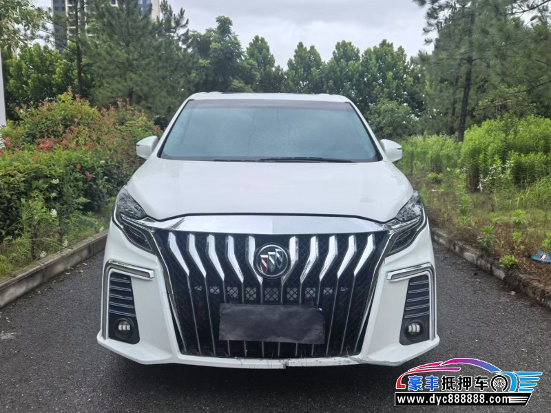 20年别克GL8轿车抵押车出售