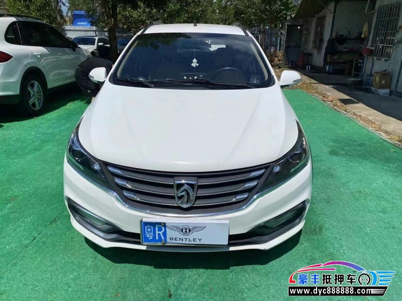 18年宝骏310轿车抵押车出售