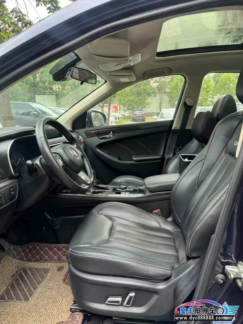 18年东风风光580轿车抵押车出售