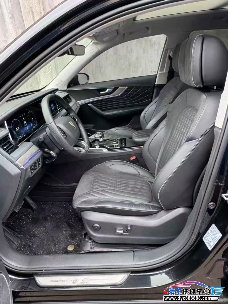 23年红旗HS5轿车抵押车出售