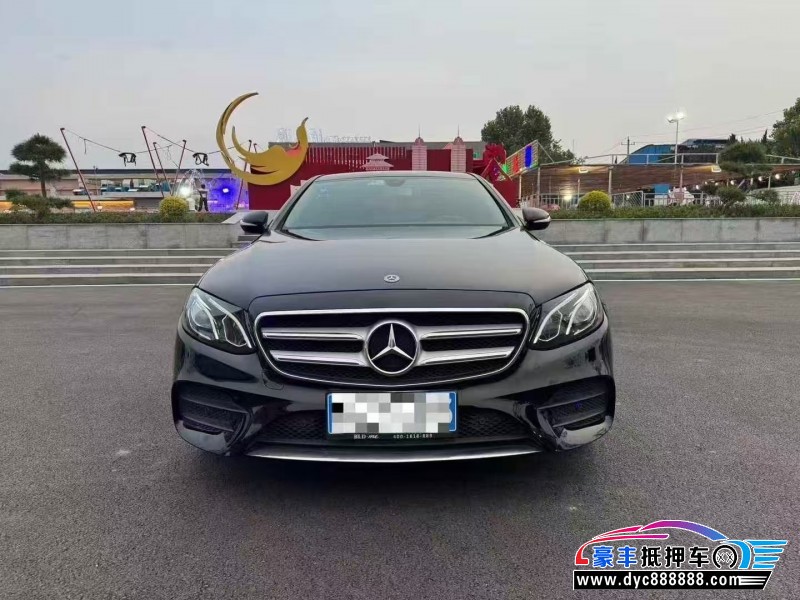 18年奔驰E轿车抵押车出售