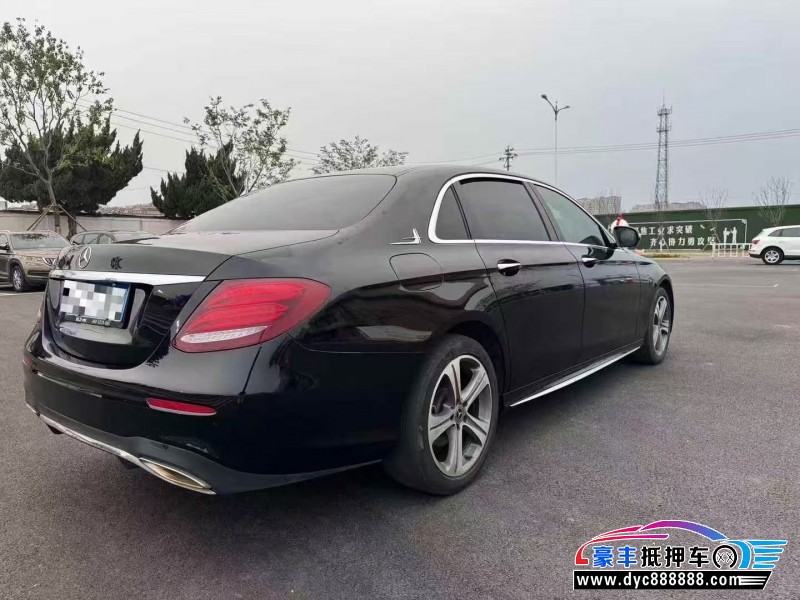 18年奔驰E轿车抵押车出售