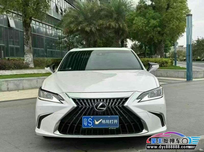 23年雷克萨斯ES轿车抵押车出售
