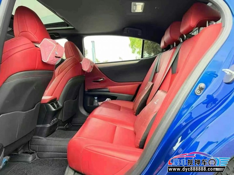 21年雷克萨斯ES轿车抵押车出售