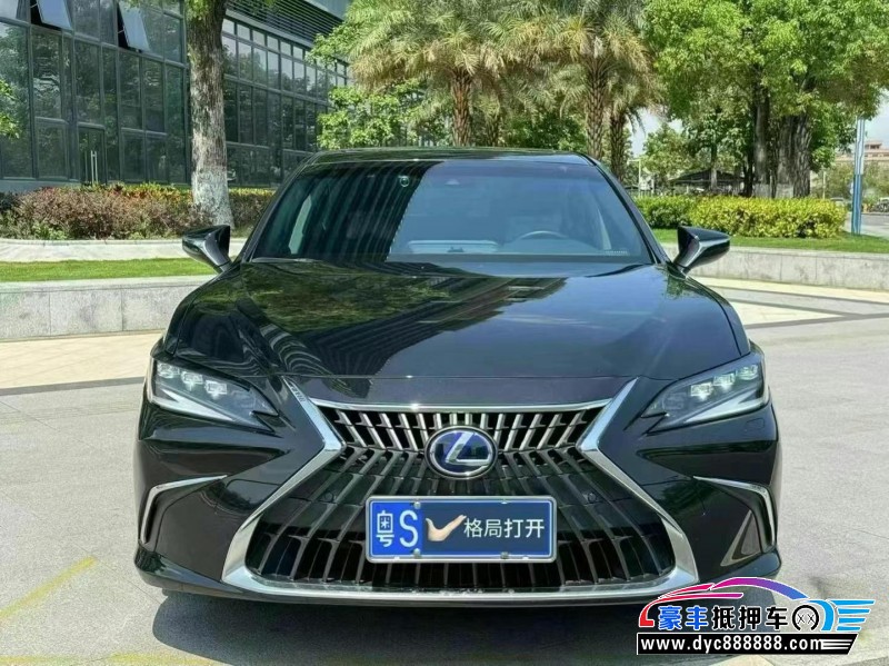 22年雷克萨斯ES轿车抵押车出售