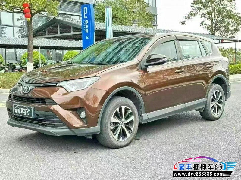 19年丰田RAV4荣放轿车抵押车出售