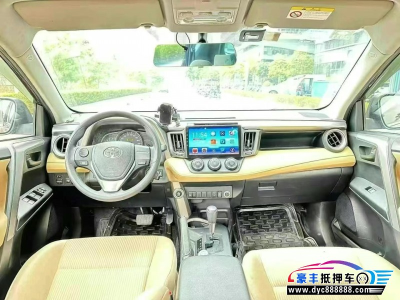 19年丰田RAV4荣放轿车抵押车出售