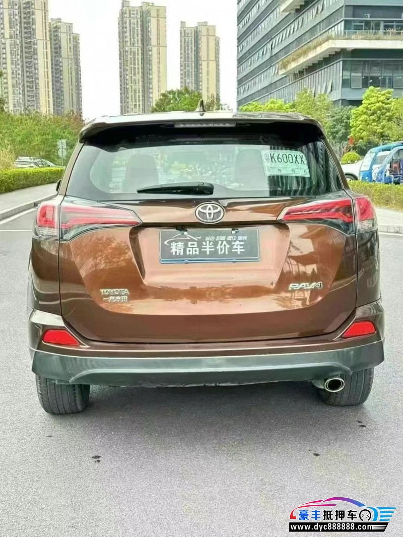 19年丰田RAV4荣放轿车抵押车出售