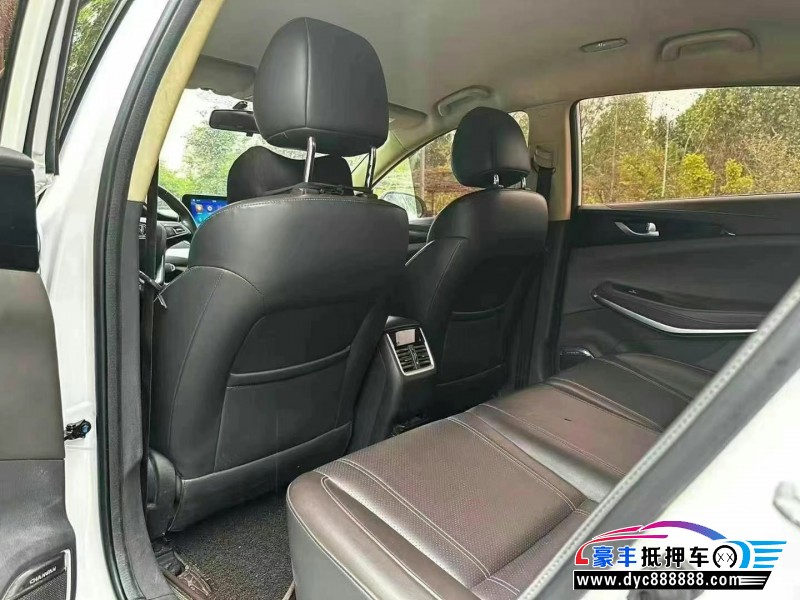 18年长安睿驰轿车抵押车出售