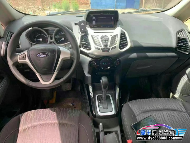 16年福特翼搏轿车抵押车出售