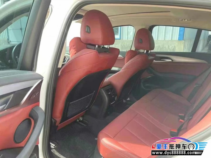 22年宝马X4轿车抵押车出售