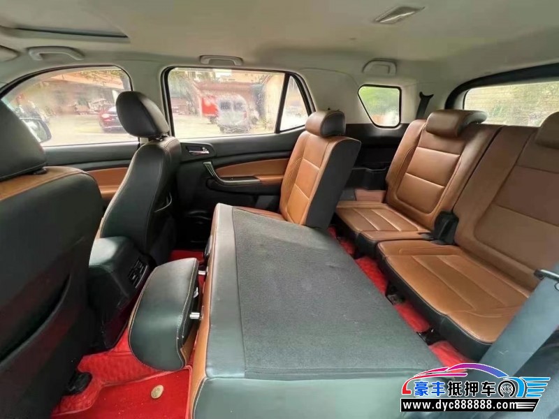 16年长安CX70轿车抵押车出售