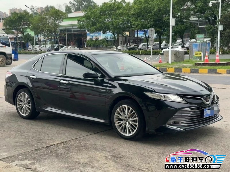 20年丰田凯美瑞轿车抵押车出售