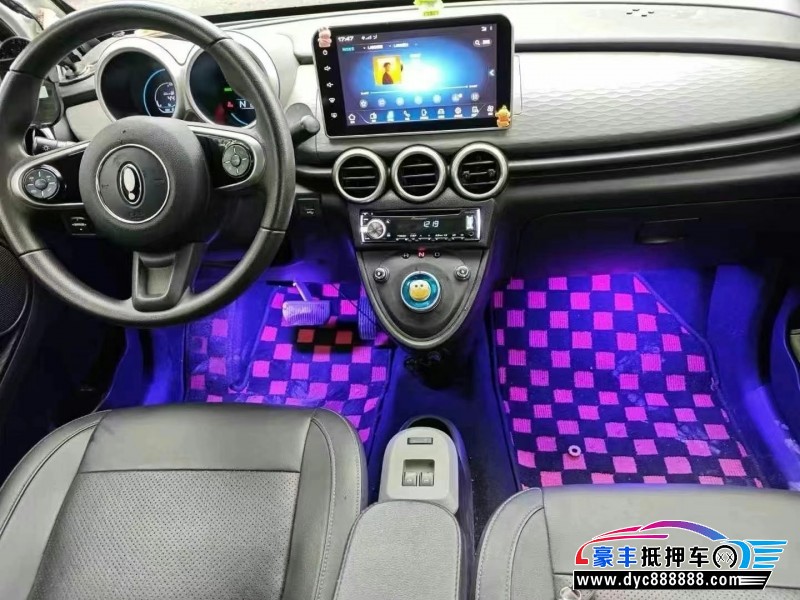 21年欧拉黑猫轿车抵押车出售