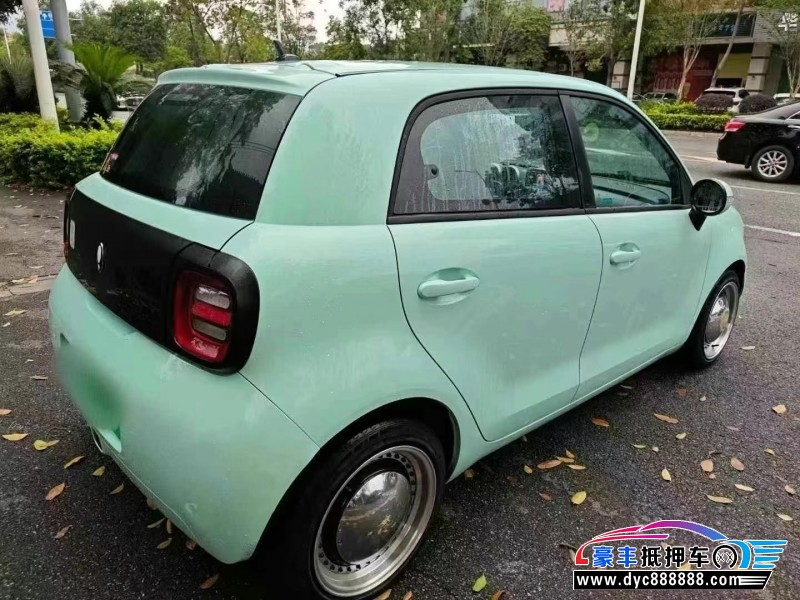 21年欧拉黑猫轿车抵押车出售