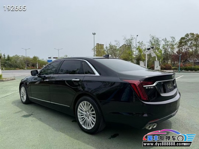 22年凯迪拉克CT6轿车抵押车出售