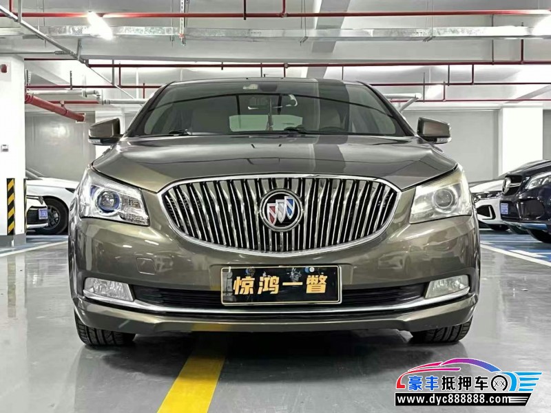 14年别克君越轿车抵押车出售