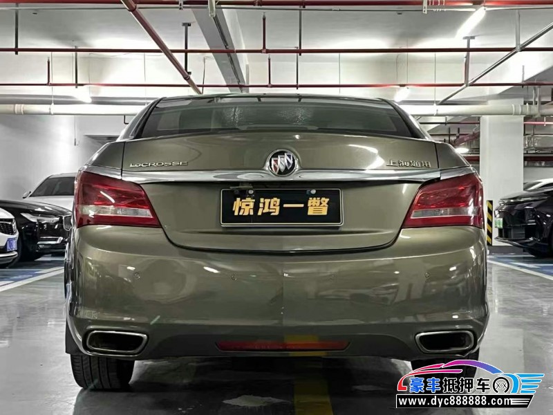 14年别克君越轿车抵押车出售