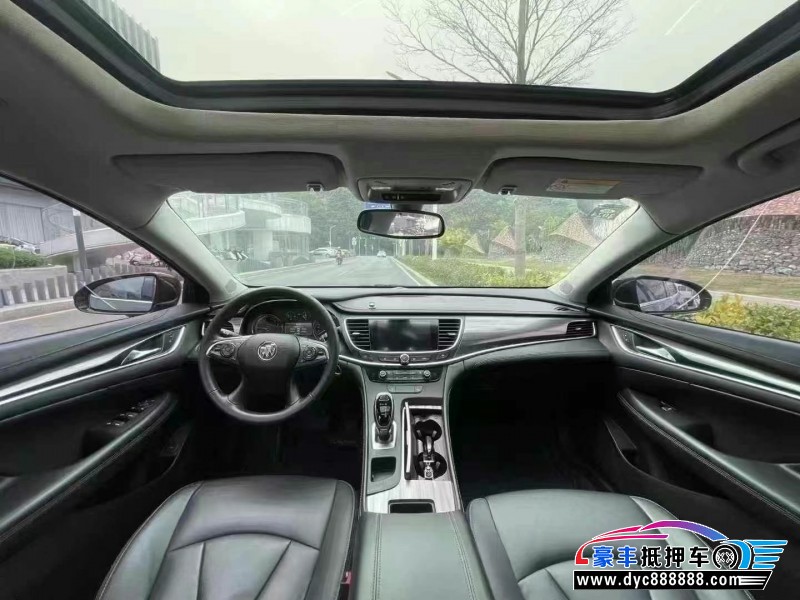 22年别克君越轿车抵押车出售