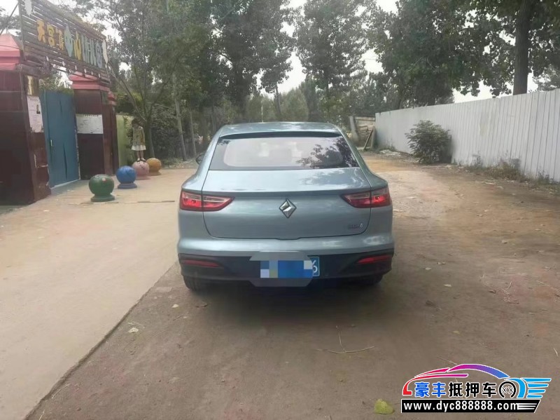 19年宝骏RC6轿车抵押车出售