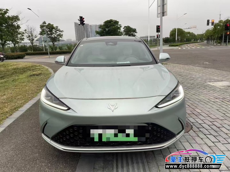 23年极狐阿尔法S轿车抵押车出售