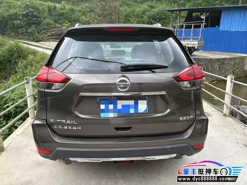 20年日产奇骏轿车抵押车出售