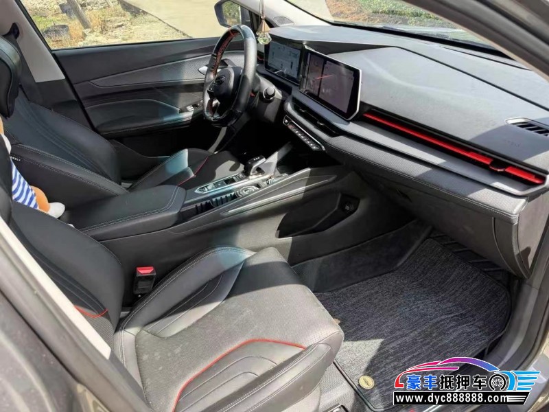 23年吉利缤瑞轿车抵押车出售