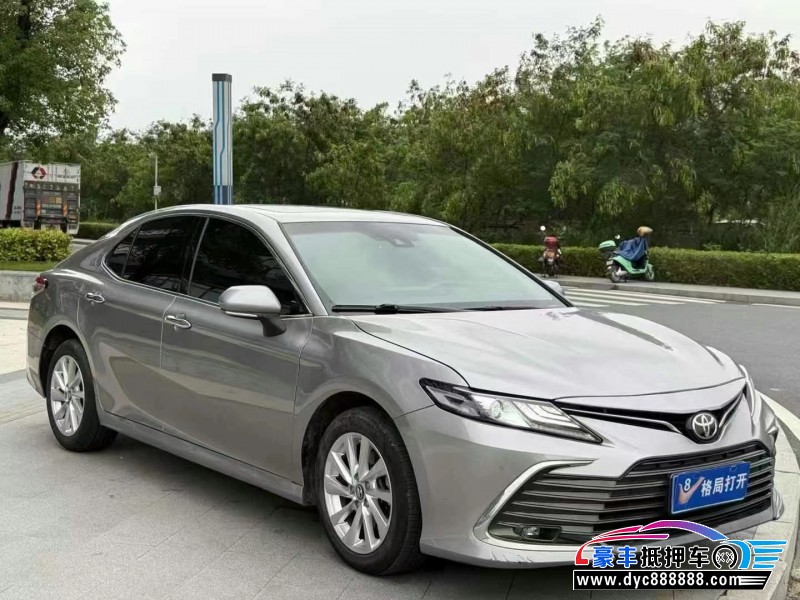 21年丰田凯美瑞轿车抵押车出售