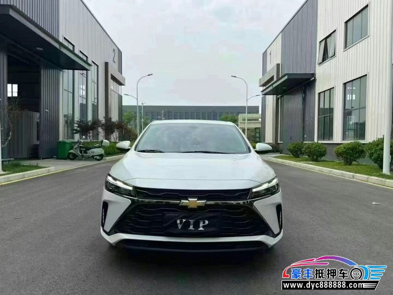 25年雪佛兰科鲁泽轿车抵押车出售