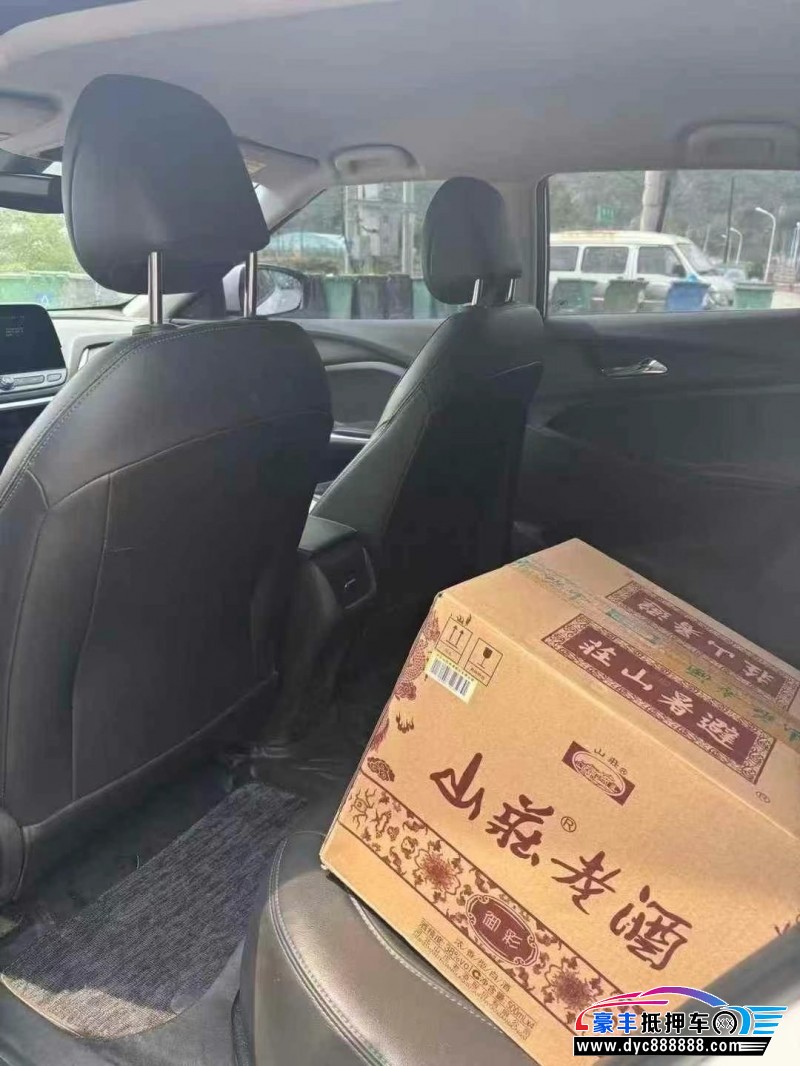 23年雪佛兰畅巡轿车抵押车出售