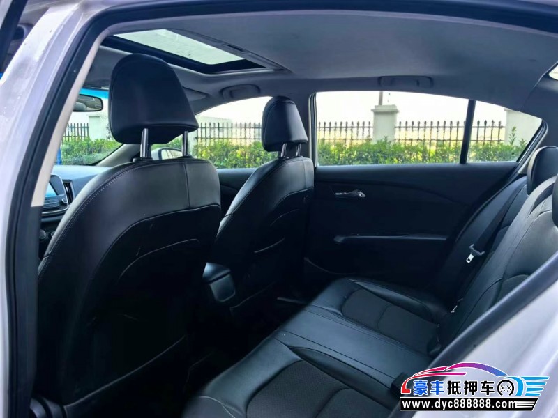 18年雪佛兰科沃兹轿车抵押车出售