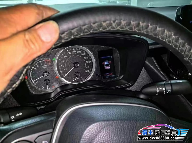 22年丰田亚洲狮轿车抵押车出售