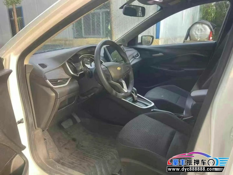 22年雪佛兰科沃兹轿车抵押车出售